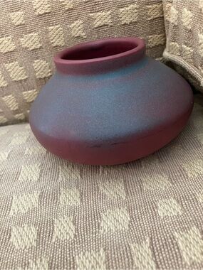 Vintage Van Briggle Art Pottery Mulberry Squat Vase 2.5” tall 5” wide